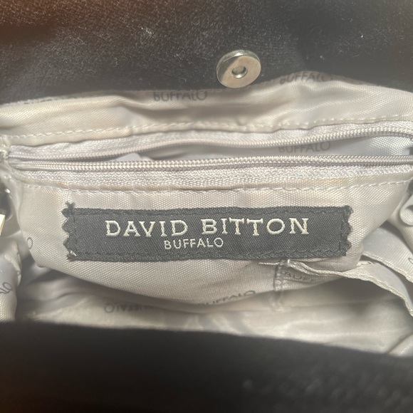 David Bitton Velvet & Chain Boho Hand Bag. - Picture 5 of 5